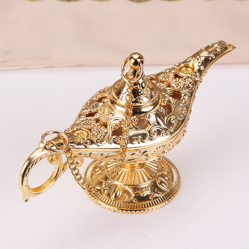 Collectible Vintage Lamps - Legend Aladdin Magic Genie Lamp Arabian