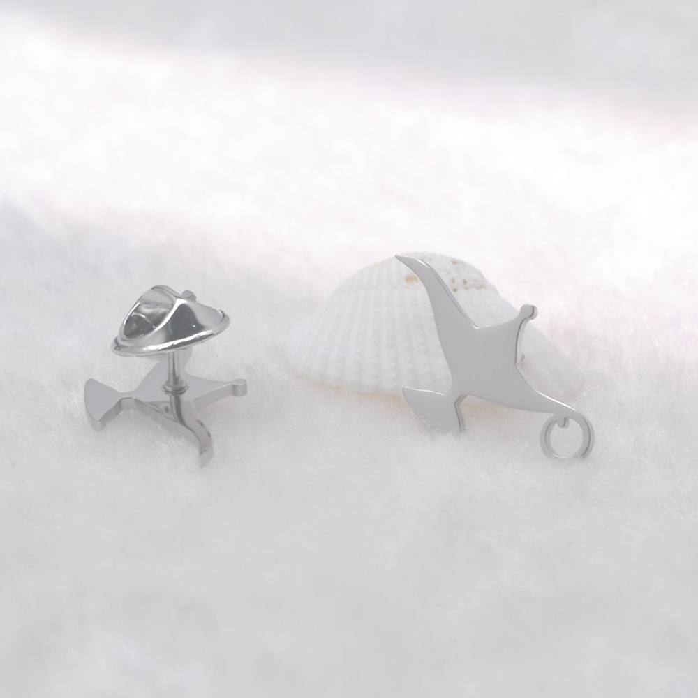 Metal Aladdin Lamp Brooch  Vin - Collectible Vintage Lamps บทวิจารณ์และราคา