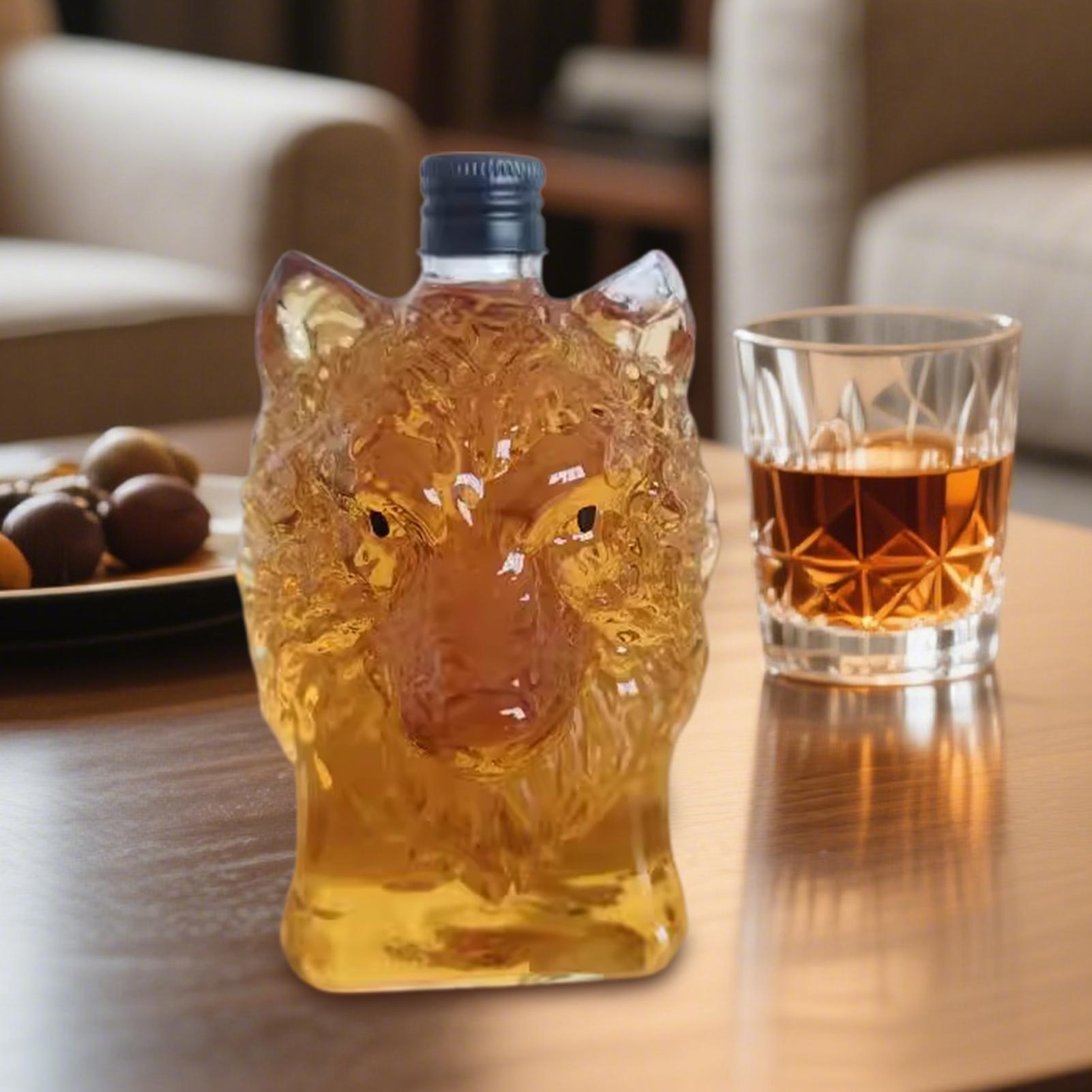 Whiskey Bottle Wolf Shape Wine - Vintage Collectible Bottles บทวิจารณ์และราคา