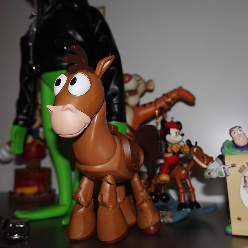 Toy Story Collectible Woody's  - Vintage Disney Collectible บทวิจารณ์และราคา