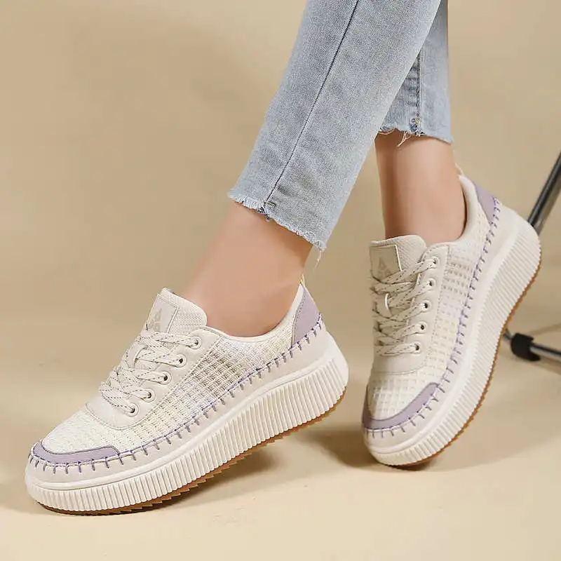 Brown Shoes Woman Flats Autumn - Vintage Collectible Shoes บทวิจารณ์และราคา