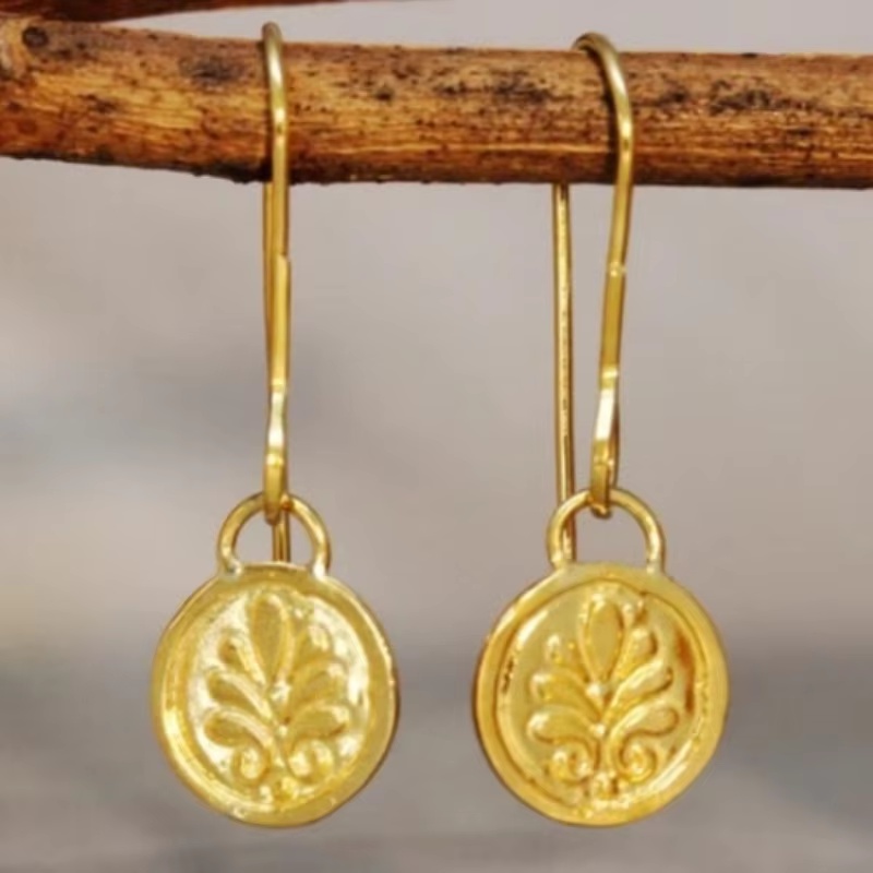 Vintage Charm Embossed Golden  - Vintage Collectible Coins บทวิจารณ์และราคา