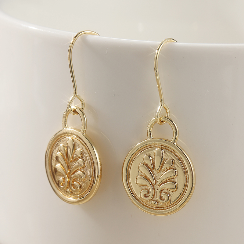 Vintage Charm Embossed Golden  - Vintage Collectible Coins บทวิจารณ์และราคา