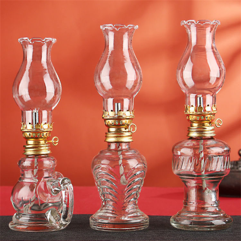 Glass Oil Lamp Classic Retro V - Collectible Vintage Lamps บทวิจารณ์และราคา